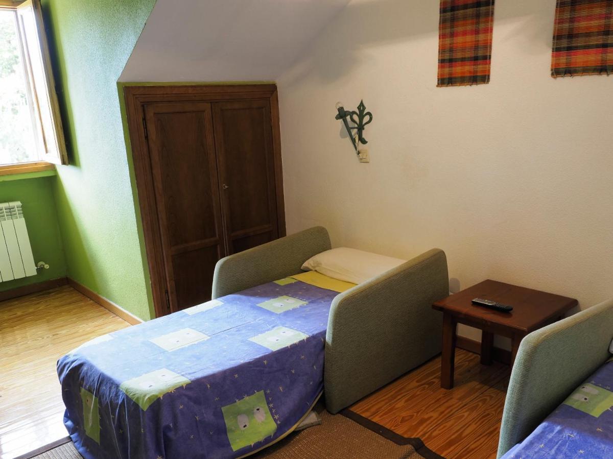Hospedium Hostal Almanzor Navarredonda de Gredos Eksteriør billede
